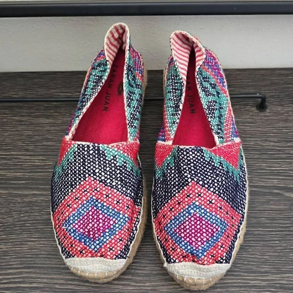Zarah Juan espadrilles, multicolor, embroidered and crocheted touches,NEW, Sz. 6